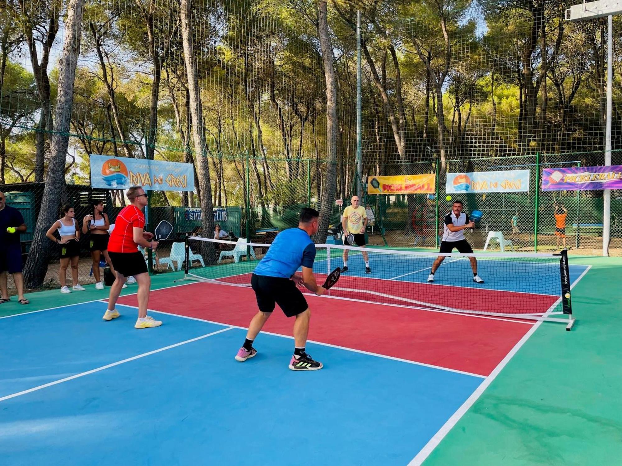 Riva Dei Greci Camping Village 梅坦蓬托 外观 照片